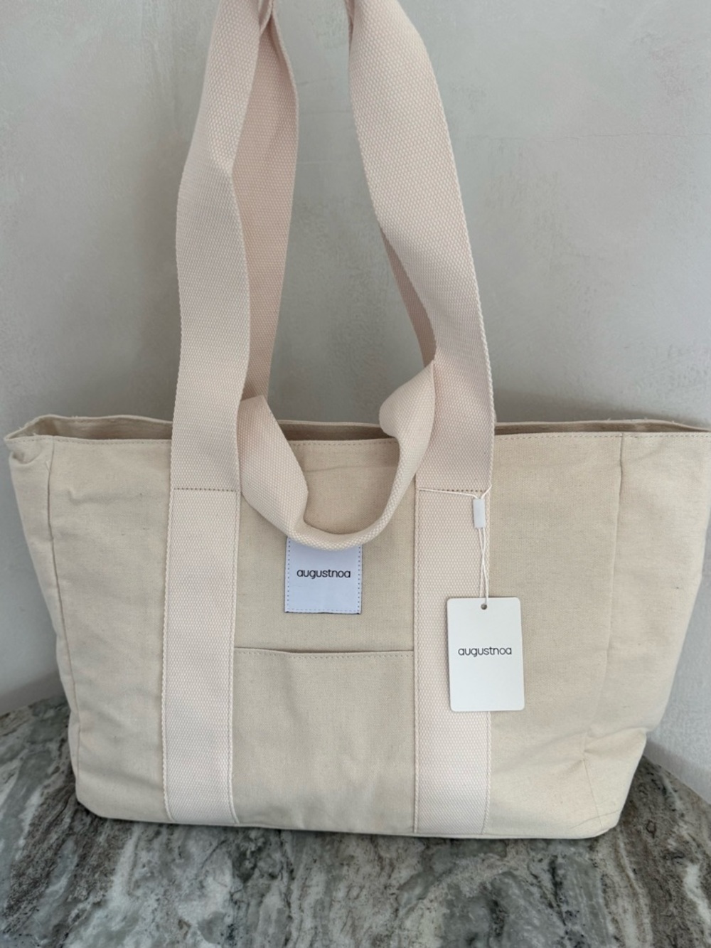 AUGUSTNOA | Everyday Tote Bag - Picture 3 of 11
